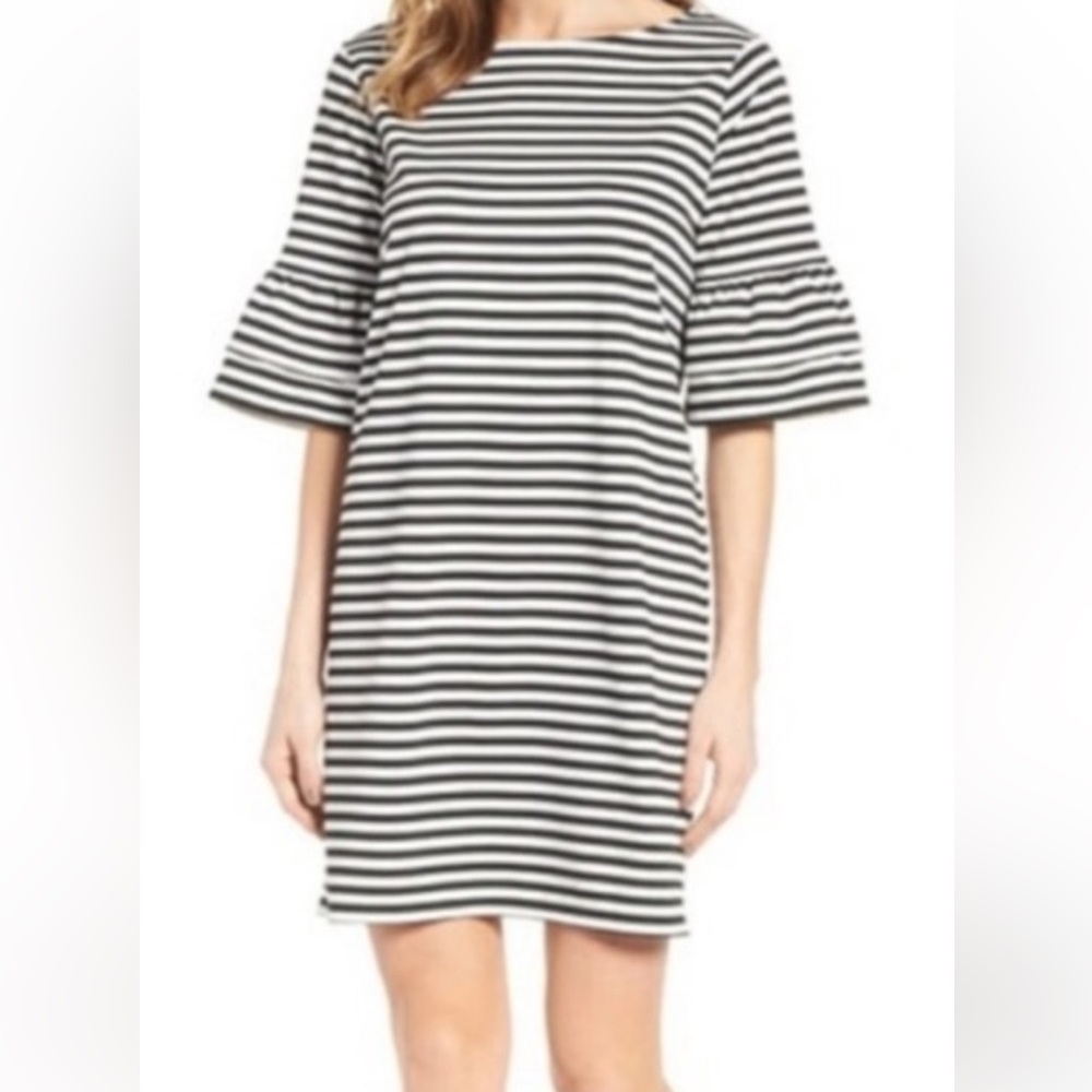 Halogen Striped Ivory Black Stripe Dress with Ruffle Sleeve size XS Nordstrom